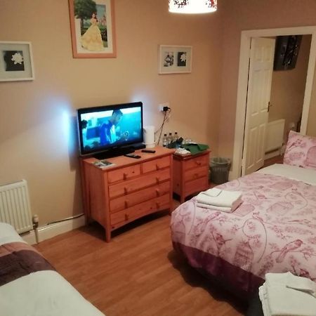 קילקני John Street Guest House מראה חיצוני תמונה